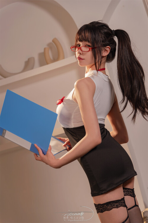 -0442126aeb0d54bad8.jpg