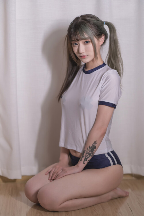 13c8476eda0647a76e.jpg