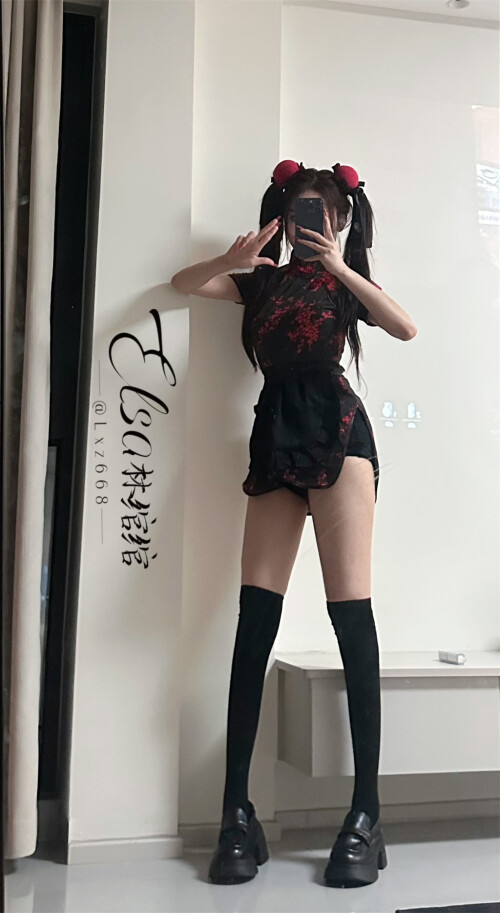 GKLHu1GaoAATujSc17264c0988e578f.jpg