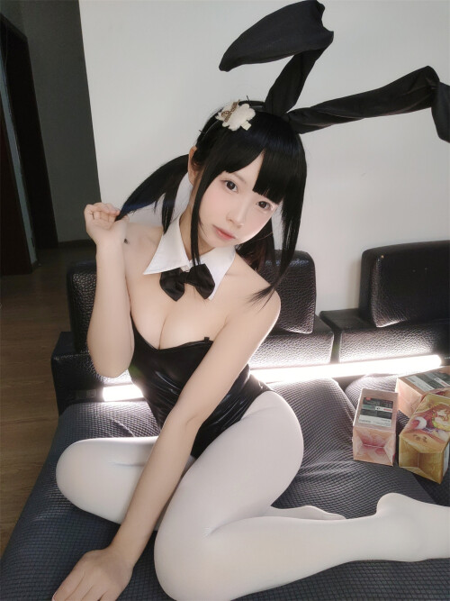 1-59fc3cb58eb7db1ee3.jpg