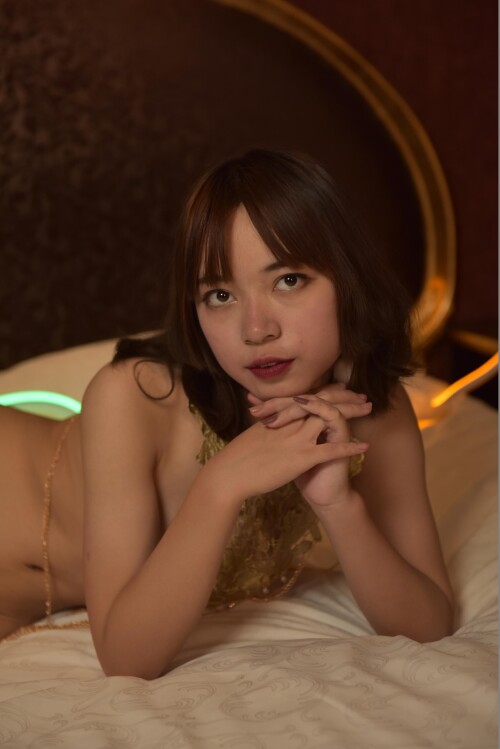 ZR8_4979f3c7b158be768e19.jpg