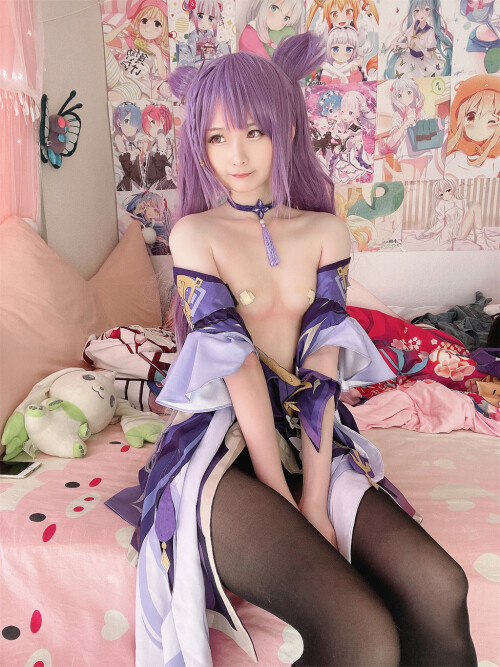 Xidaidai--cosplay-Keqing---Genshin-Impact-44065455b8174e3c2f.jpg