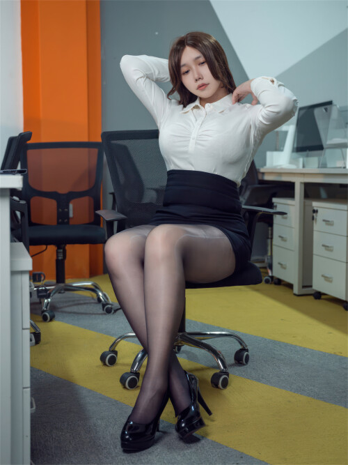 C-167740b068db6612f.jpg