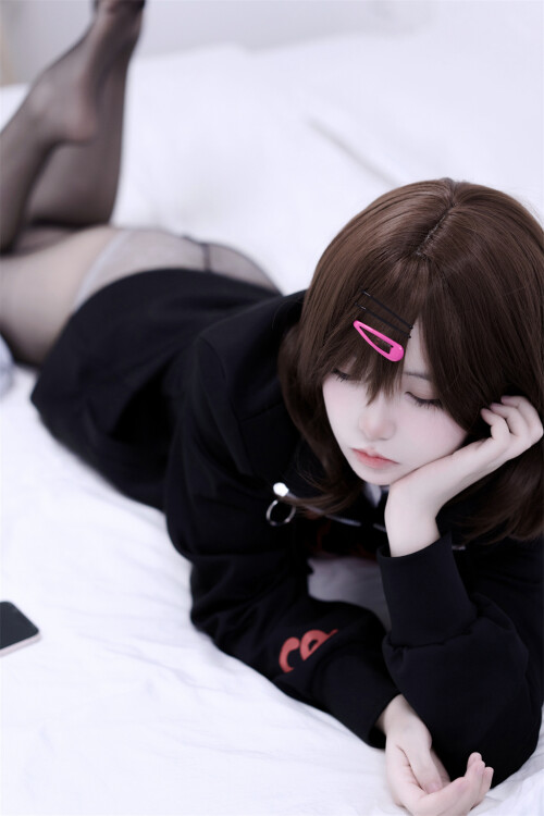 1-3f355a2382b7a6b56.jpg