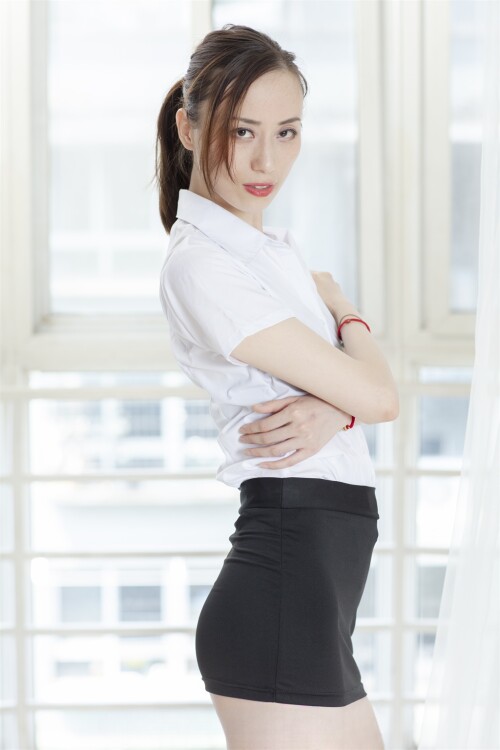 0X1A297880989beda97db2e1.jpg