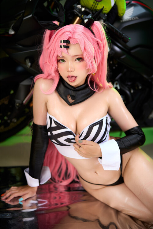 18_ZinieQ_Cosplayer_cosplay_Nicole_Demara_Zenless_Zone_Zero_17057c62dad1559539.jpg