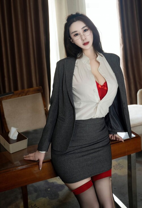 180394346abcfe2c28.jpg
