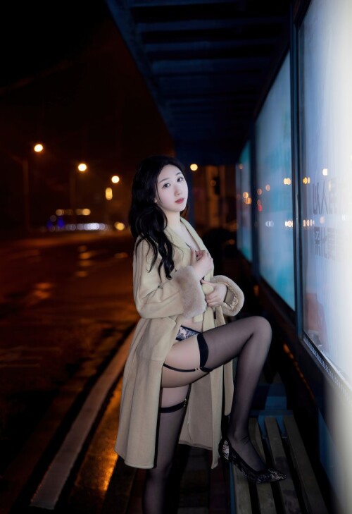 664a672fb830f5017e.jpg