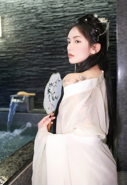 A-1382c4d3844e1bd418.jpg