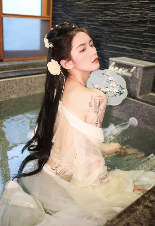 A-258702850bcf1d5cec.jpg