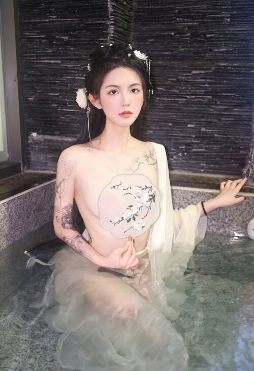 A-37073461aa107fa225.jpg