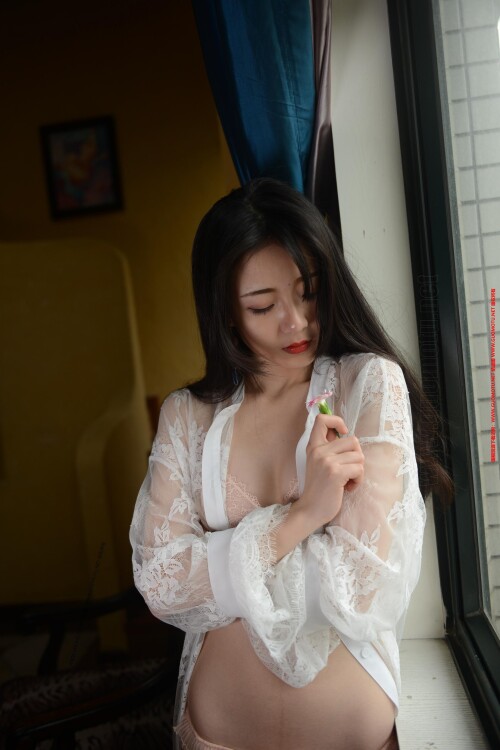 MeiYing01529e71b36aaf535926.jpg