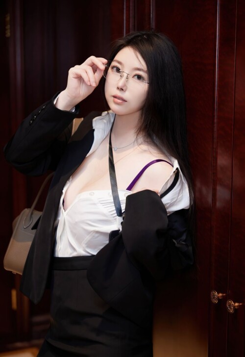 60d9755681e142520.jpg
