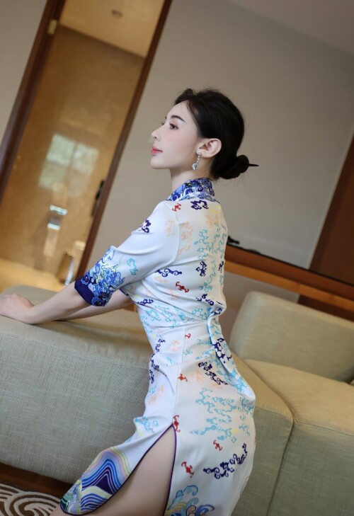 17fb86417d4be78718.jpg