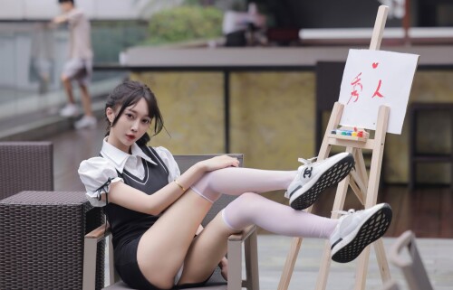 16cba110c6330f9b3c.jpg