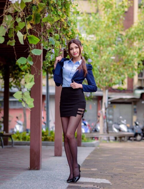 eb2a97b4692749c6aa63cf7e63ced8d929e7ebc4759c0265.jpg