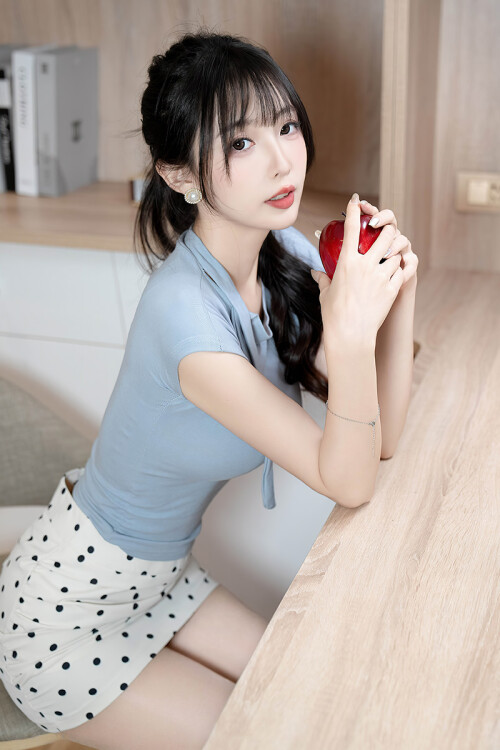 442a95a8b883bfd83e.jpg