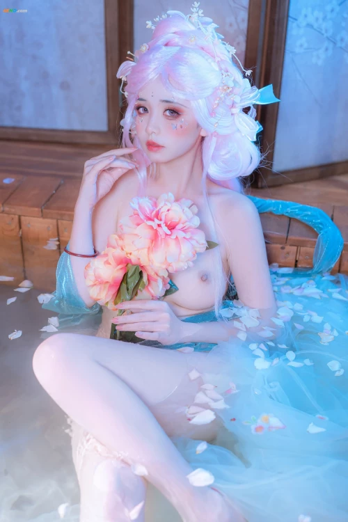 nekokoyoshi-the-girl-who-explodes-4khd.com-0214-00802dfd85e59197d87d.webp