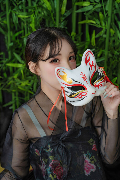 018ecdff5600f4e011c.jpg