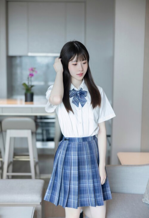1ee64a83e456e293e.jpg