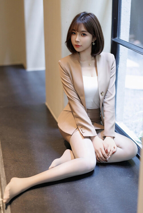 89349ccbe69a3302b.jpg