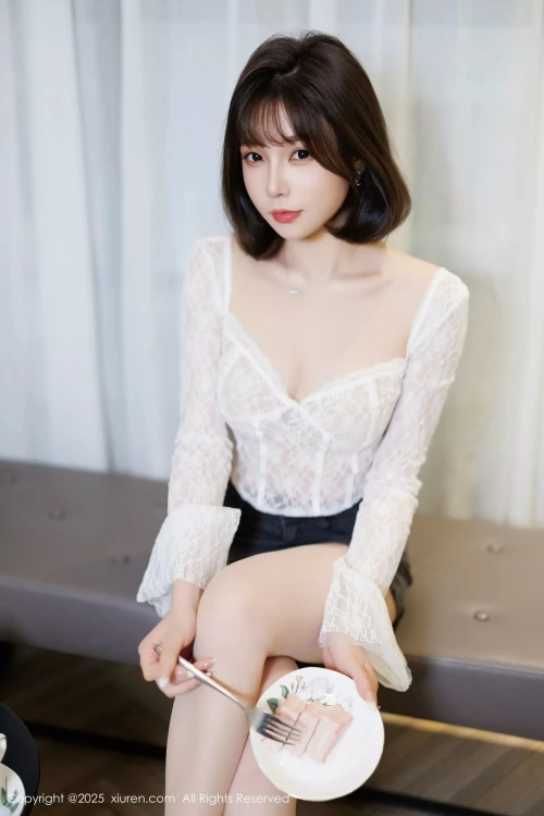 XiuRenNo.10113_Booty83P21acd2de6f67e817cd.webp