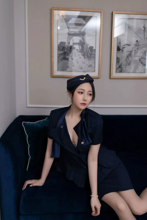 033e1801ff2207c9823.webp