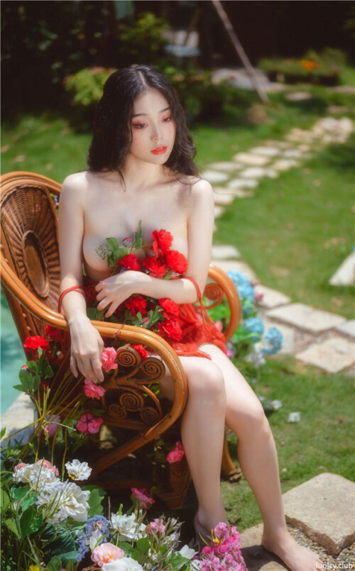 046885a2d9d8c930cce9.jpg