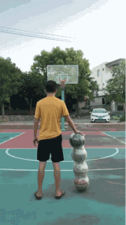 640-17666d6c1ae59af4c4.gif