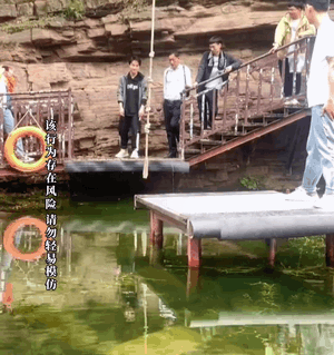 640-8dc1dc39888d415a7.gif