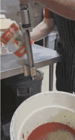 640-9fff6f19318aedca4.gif