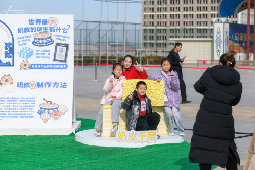 B-010FooPhotos_0220LR-STRD493ce626c2ed0595.jpg