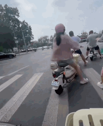 640-482953e4b697ef95e.gif