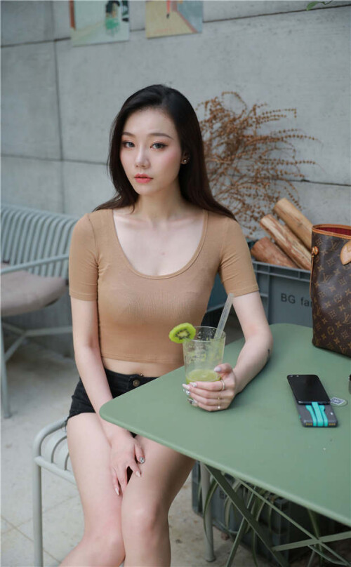 60d3f86e9fc934e411.jpg