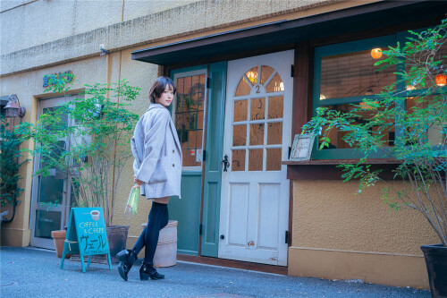 1-498afadec24836df2b.jpg