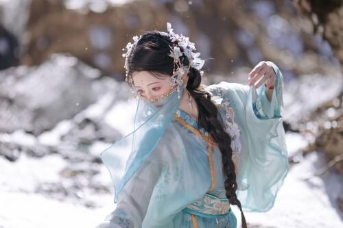 c7PnxewIa_g0szUE10bf5f9198a1568d.jpg
