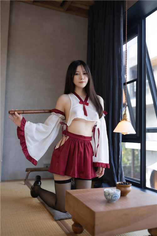 0015ef1f8e9cde3ab1a.jpg