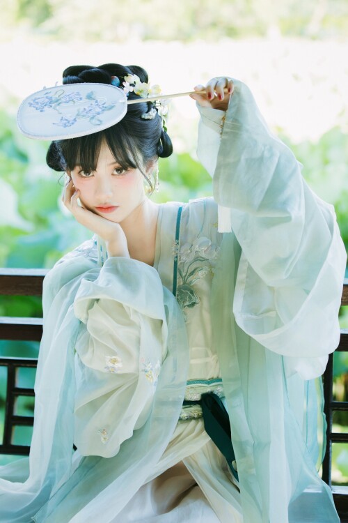 8q0oAx2NpDkZVWhf050eb976ed698cf2.jpg