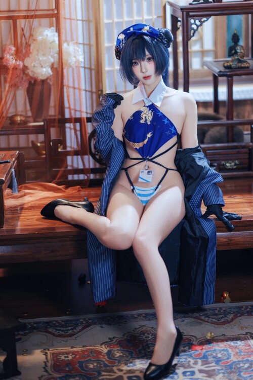 84fCc8X3TZIXhU_vf8cad639bcd5374b.jpg