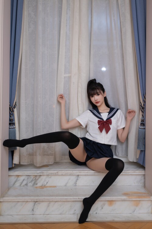 8b7HWCdOyM-l5j8Gc893009c77f74d83.jpg