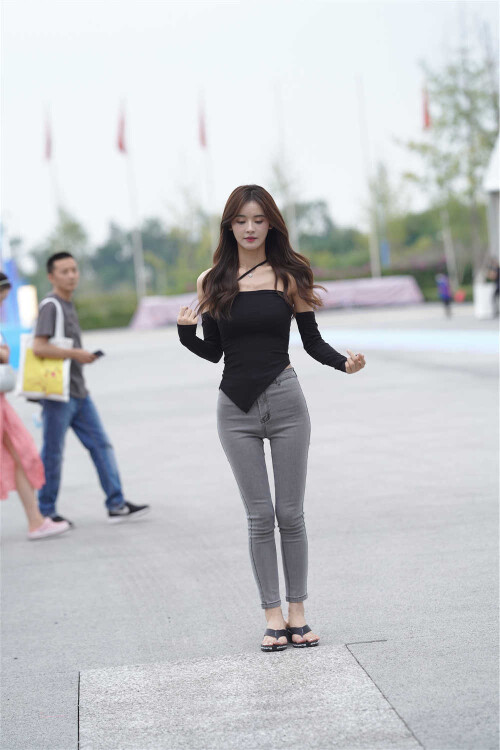 0003cb58837201f078c6.jpg