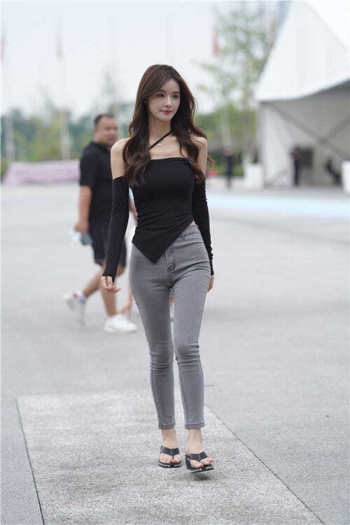 0013793b317f52db1ee0.jpg