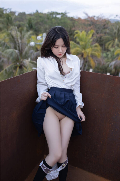 067a97f3fc35b036feb.jpg