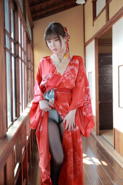 130417jsxax8nnwj53tx85dbfb948b69c2add7.jpg