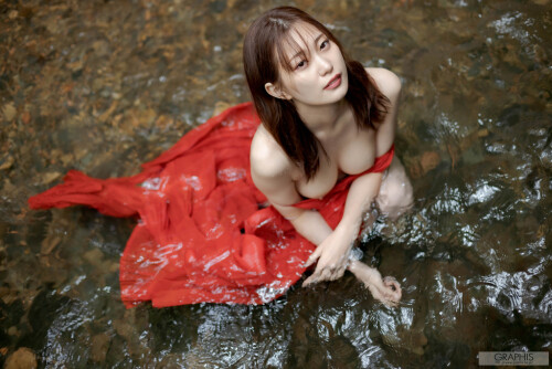 131047muobk4som19i3k6107f1293f012c8b06.jpg