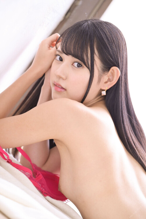 230011jvjj9hxjzx3jdz996269b13a4a7382cb.jpg