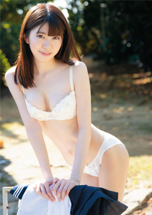 00009aedf8d9e4ccd4c0e.jpg