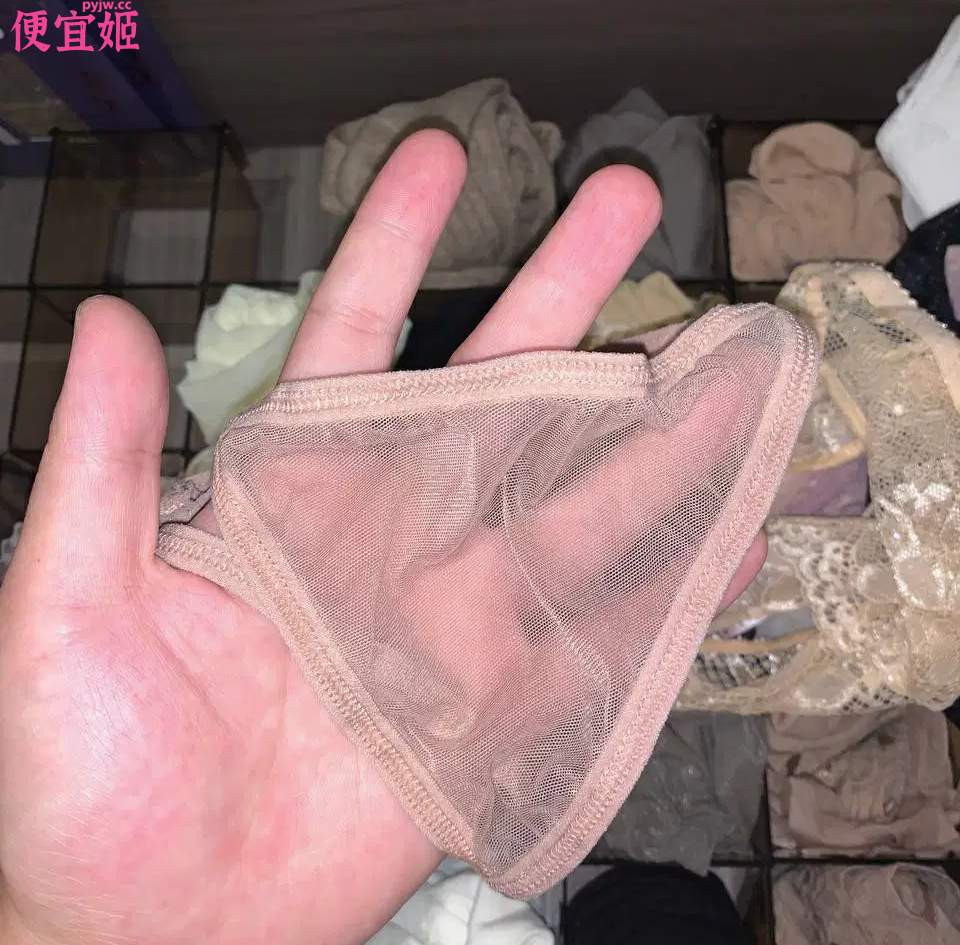 图片[6]-★★★【经典猎奇】帮风骚老婆闺蜜搬家 竟然搬出一个淫窝 满足你所有好奇心（3篇）-便宜姬