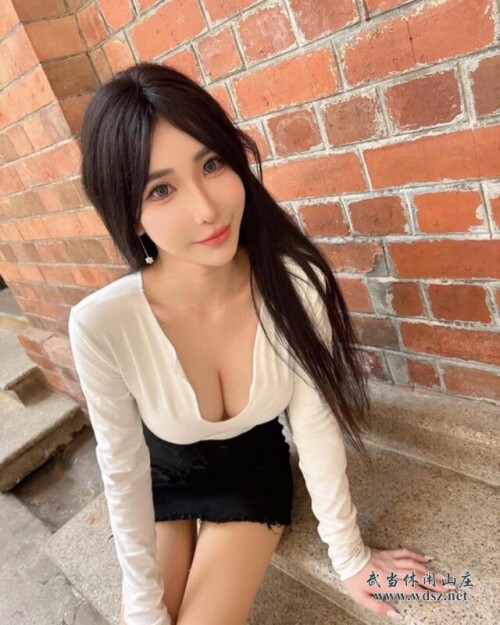 9896a5173244a3e1d.jpg