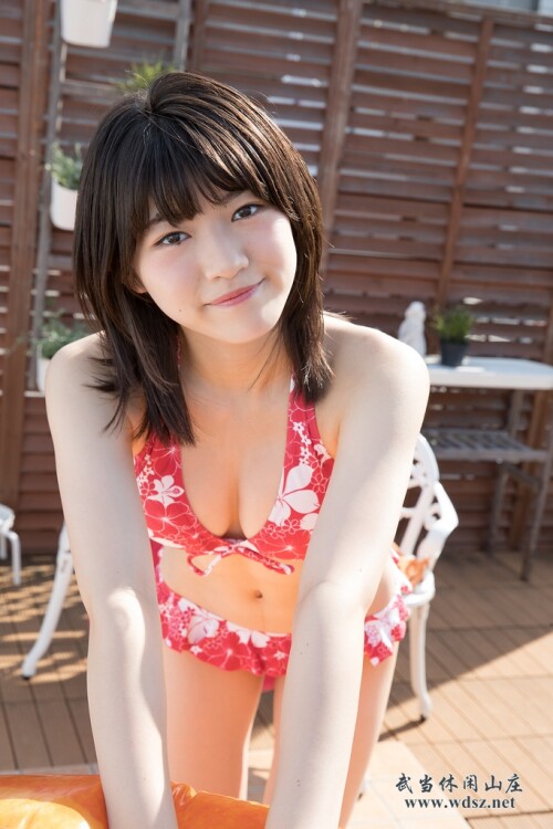 12a21561c2a000c710.jpg